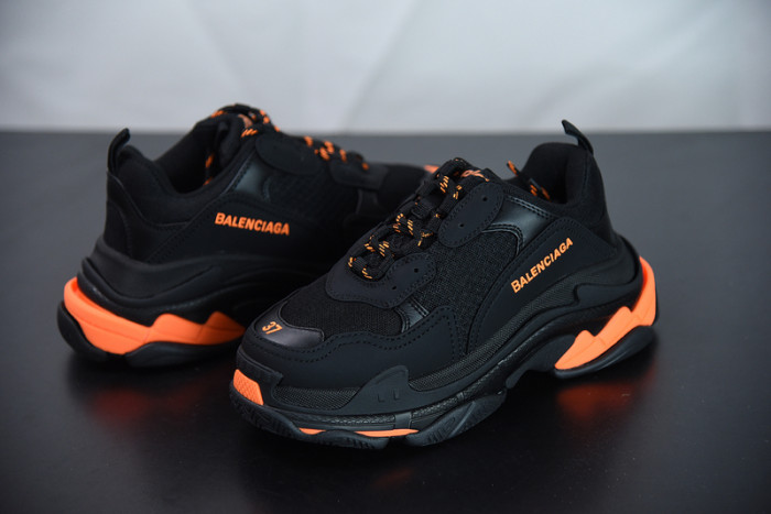 BALCIA Triple S Sneaker