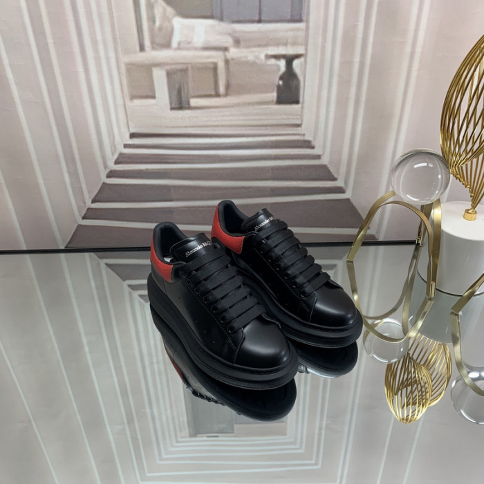 ALEXMQ Sneakers