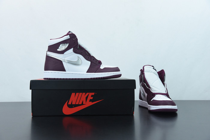 Air Jordan 1 High OG “Bordeaux” 555088-611