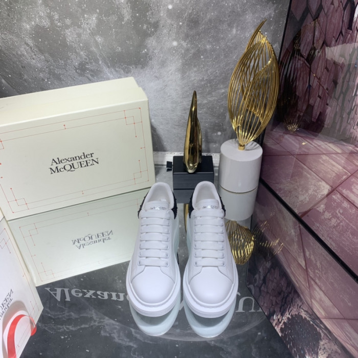 ALEXMQ Sneakers