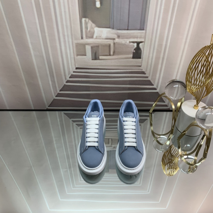ALEXMQ Sneakers