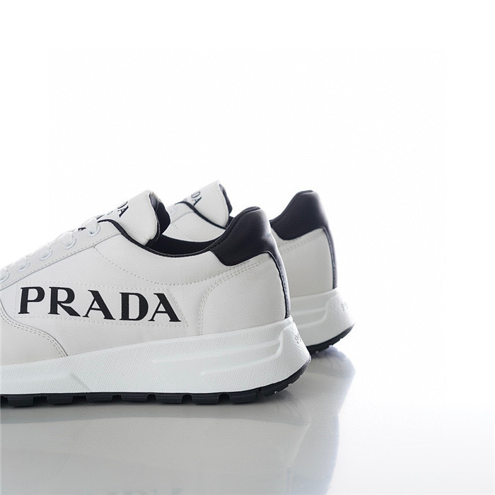 PRDA Sneaker