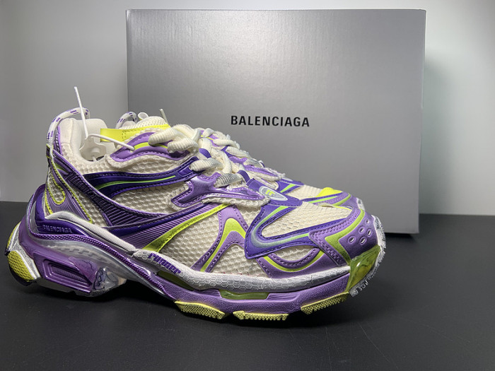 BALCIA RUNNER SNEAKER