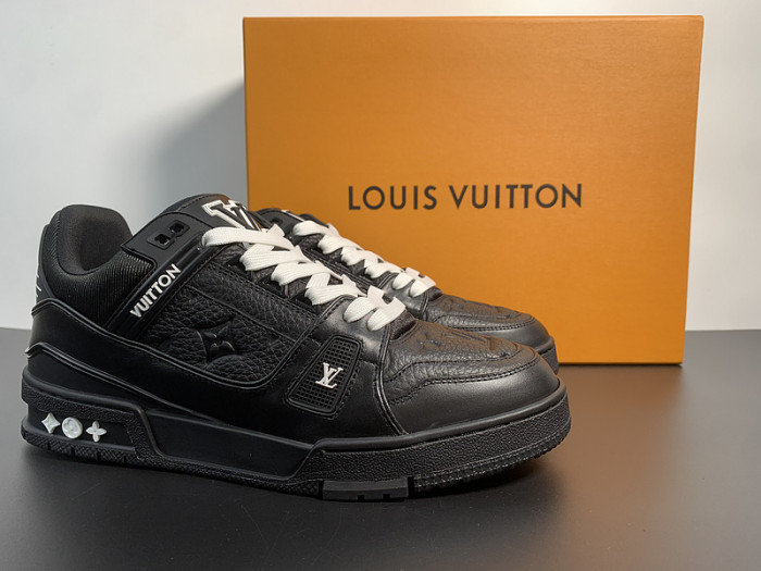 LUSV SNEAKERS
