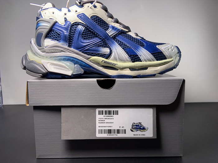 BALCIA RUNNER SNEAKER