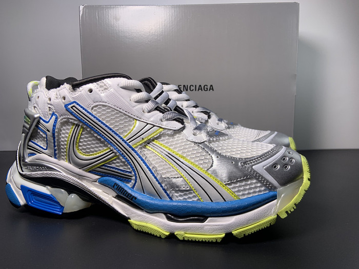 BALCIA RUNNER SNEAKER