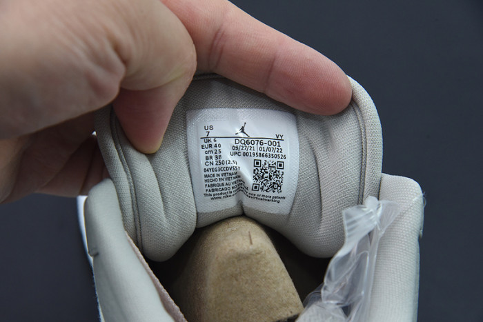 (WMNS) Air Jordan 1 Low SE 