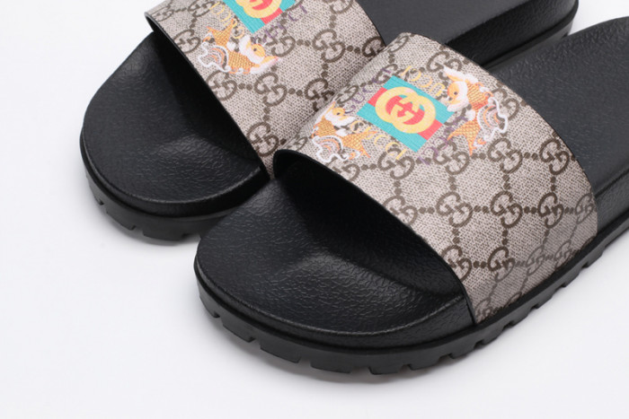 GCI GG Slide Sandal