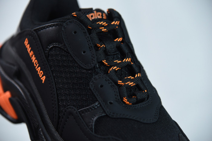 BALCIA Triple S Sneaker