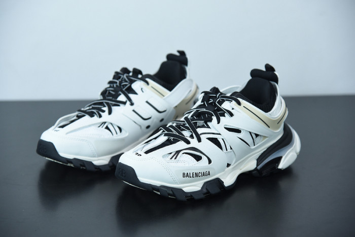 BALCIA Track SNEAKER