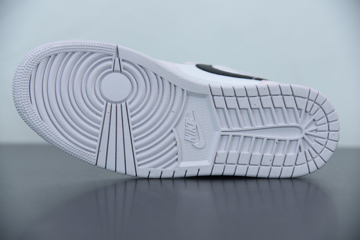 Air Jordan 1 Mid "Light Violet" BQ6472-500