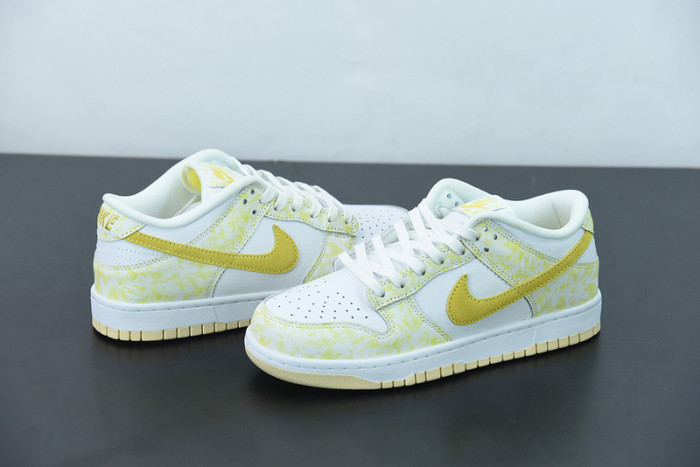 Nike Dunk Low “Yellow Strike” DM9467-700
