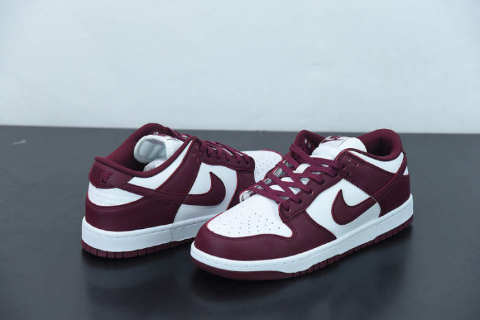 Nike Dunk Low Bordeaux DD1503-108