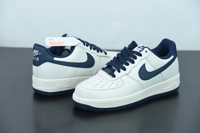 Nike Air Force 1 Low