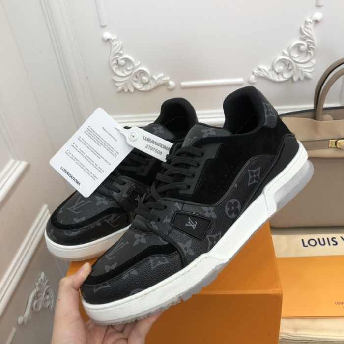 LUSV SNEAKERS