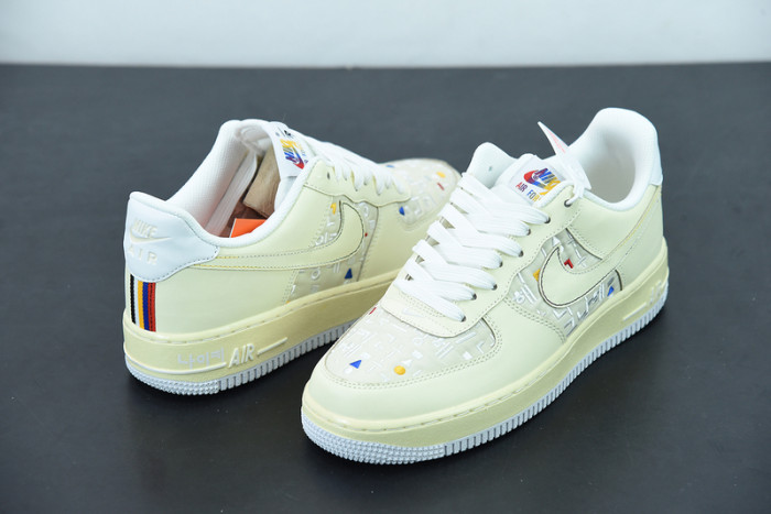 Nike Air Force 1 Low 
