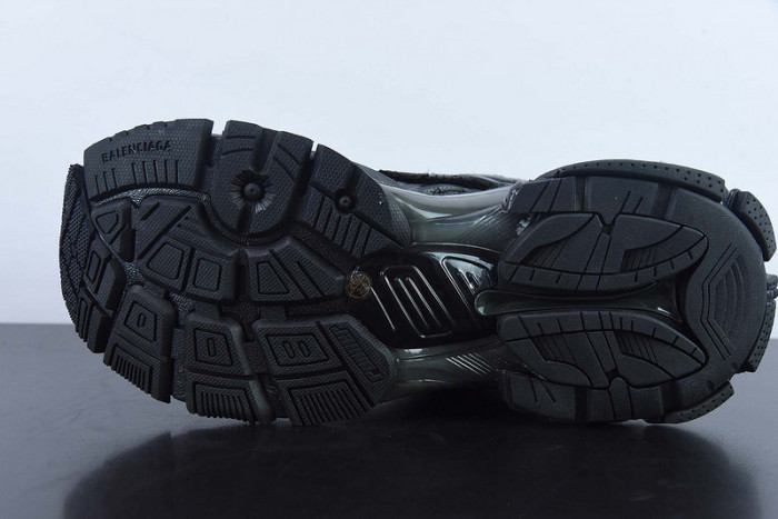 BALCIA RUNNER SNEAKER