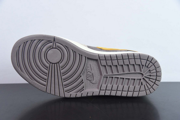 Jordan 1 Low SE Craft Taupe Haze - DN1635-200