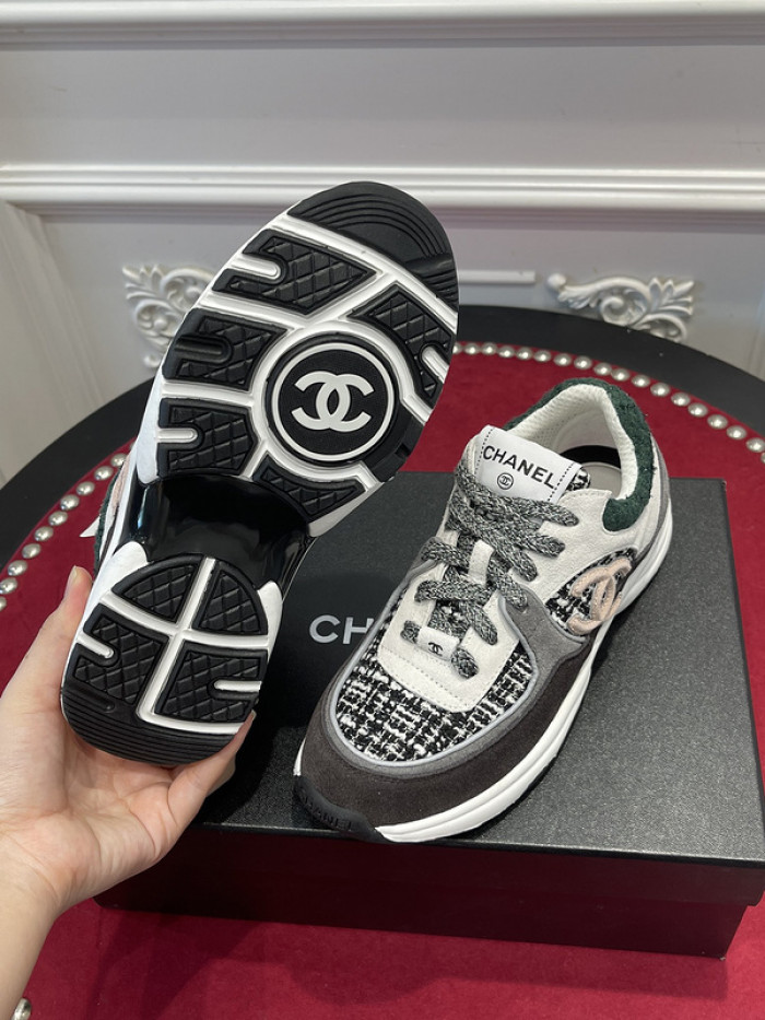 CHNL Sneaker