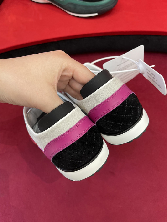 CHNL Sneaker