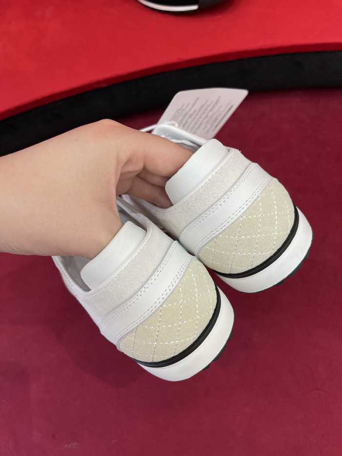 CHNL Sneaker