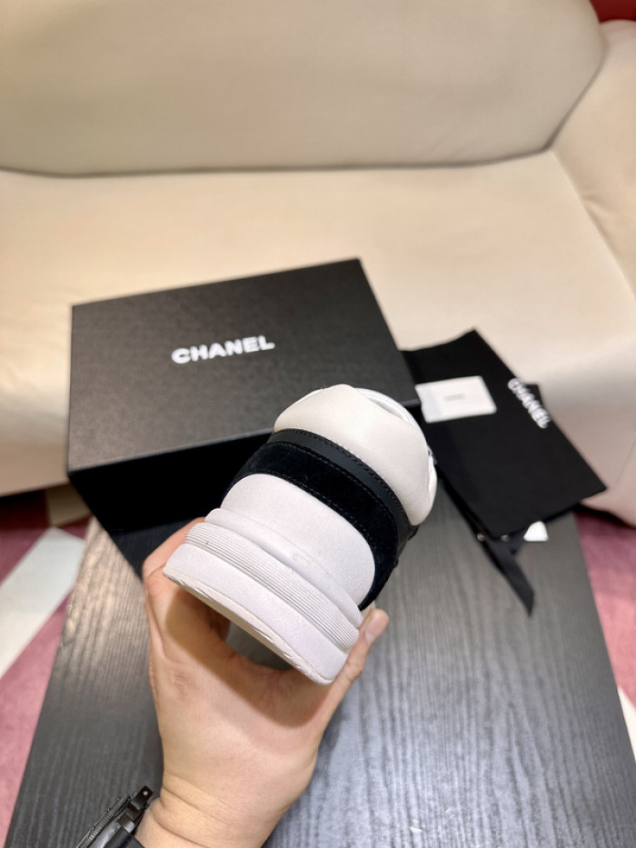 CHNL Sneaker