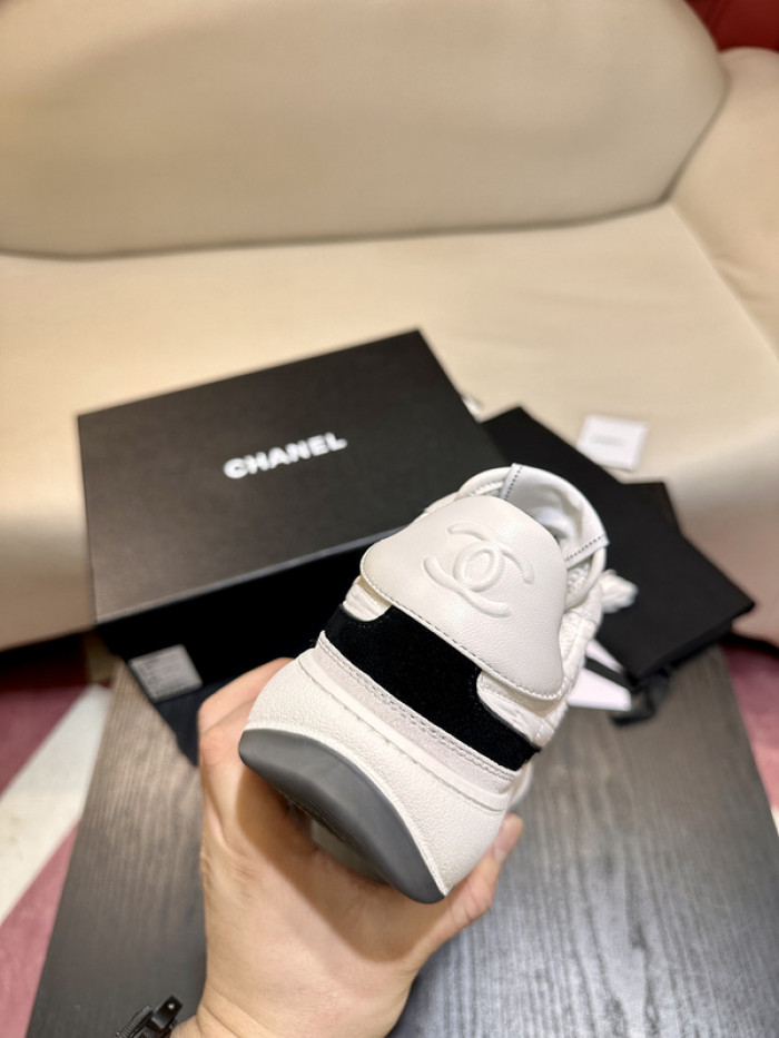 CHNL Sneaker