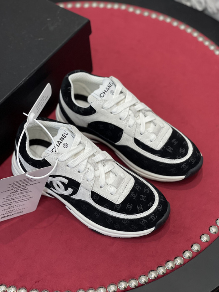 CHNL Sneaker