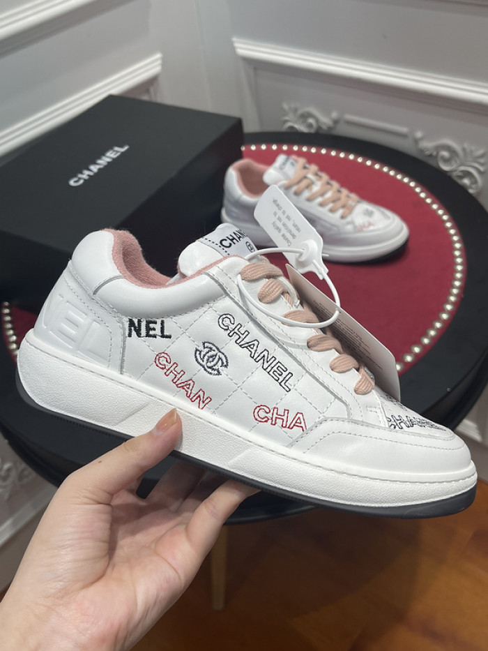 CHNL Sneaker