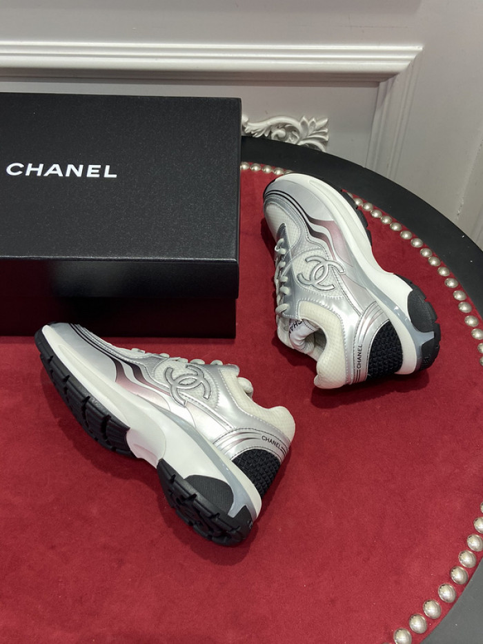 CHNL Sneaker