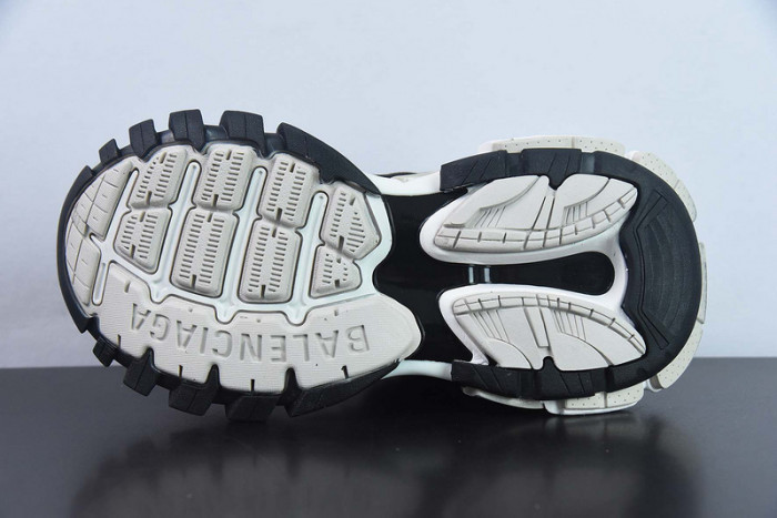 BALCIA Track SNEAKER