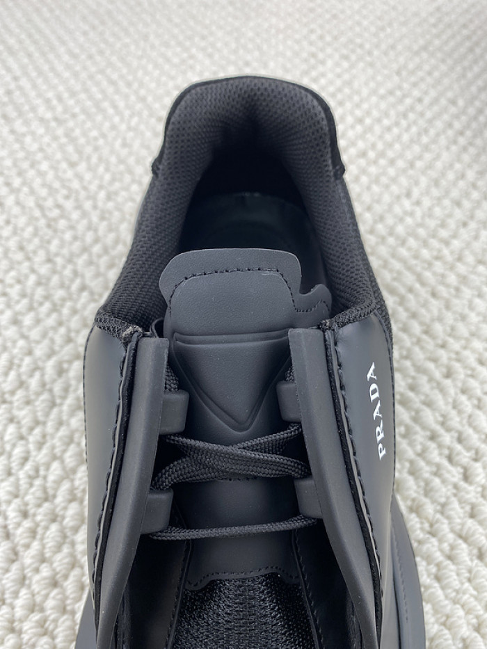 PRDA Sneaker