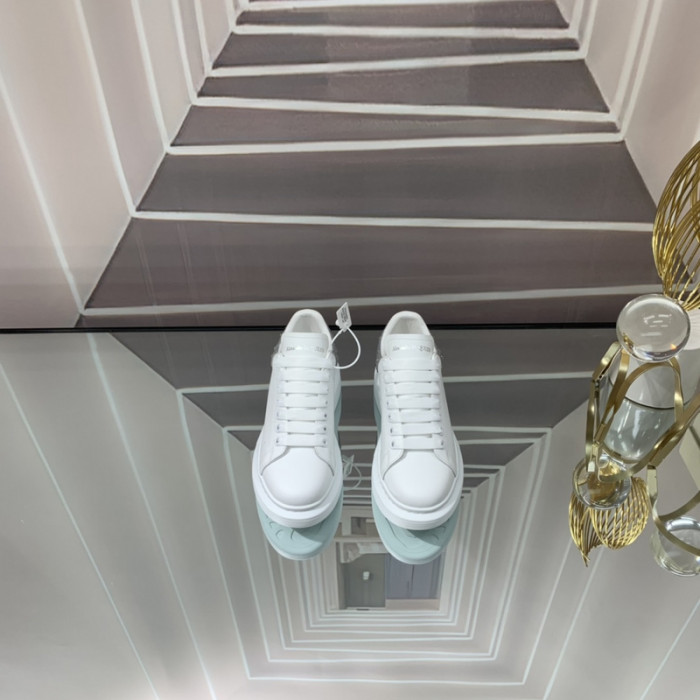 ALEXMQ Sneakers
