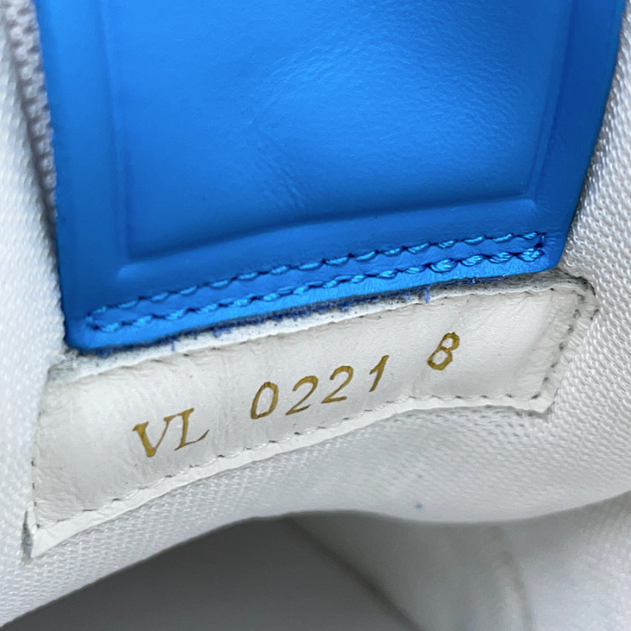 LUSV SNEAKERS