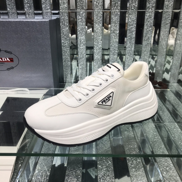 PRDA Sneaker