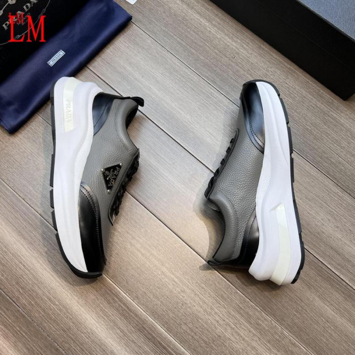 PRDA Sneaker