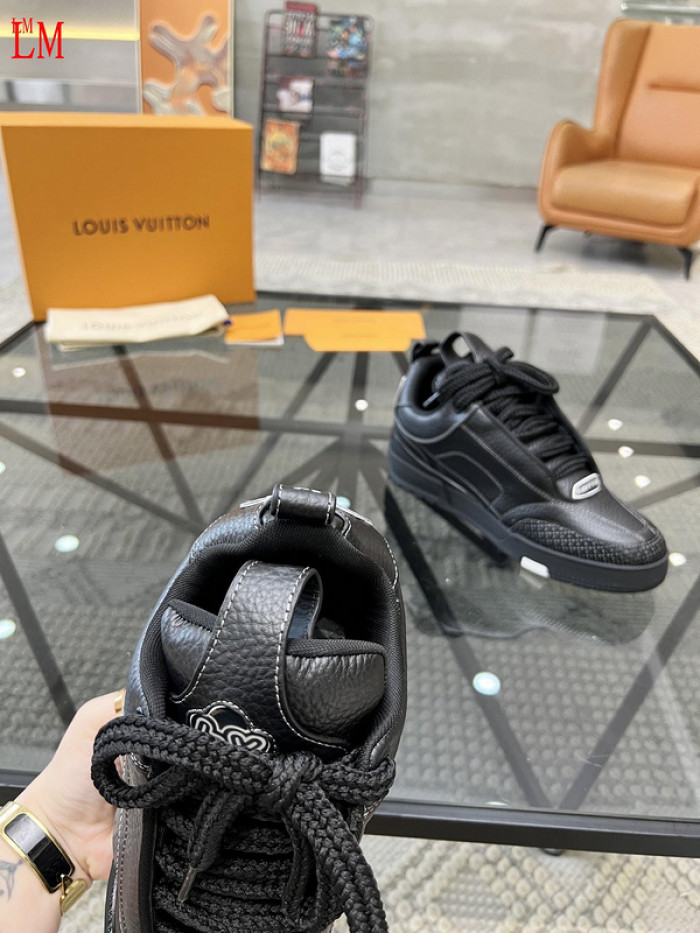 LUSV SNEAKERS