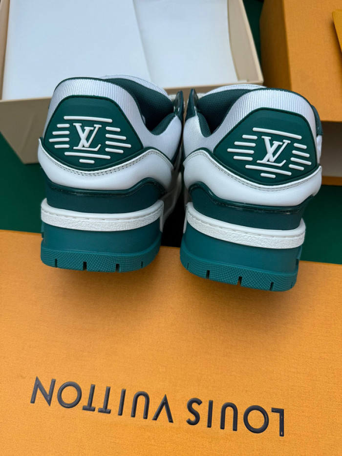 LUSV SNEAKERS