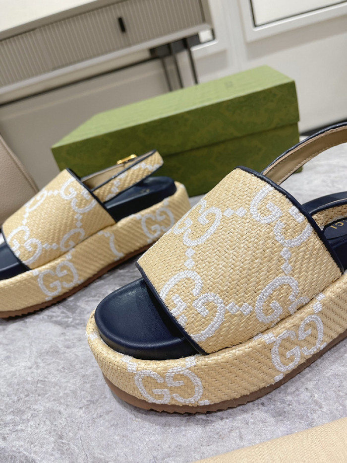 GCI GG Slide Sandal