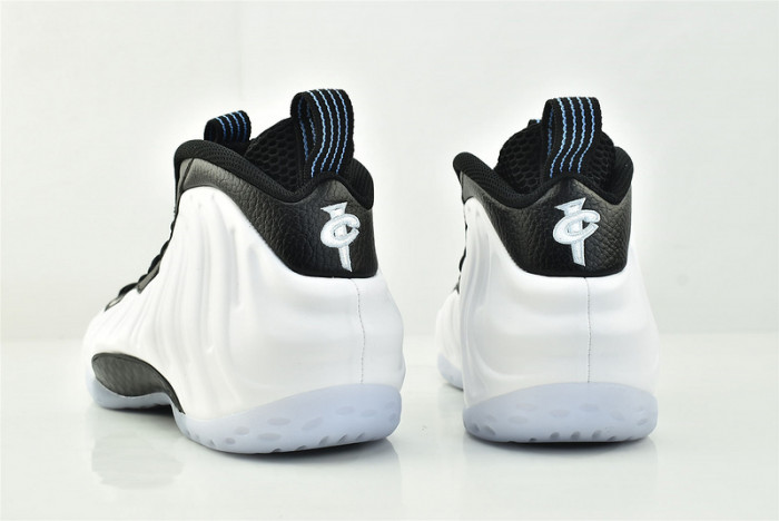 Nike Air Foamposite One Penny PE White Metallic Silver DV0815-100