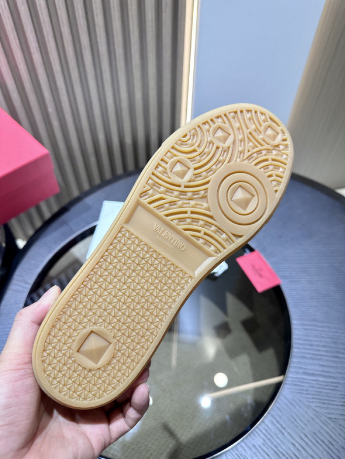 VALENTINO GARAVANI SNEAKER