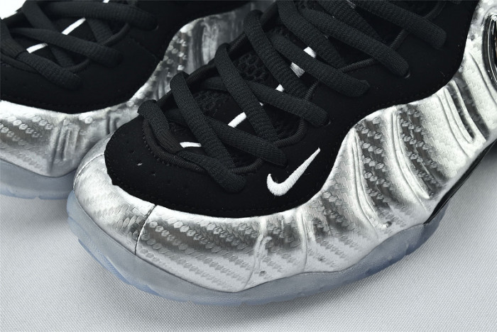 Nike Air Foamposite Pro Silver Surfer 616750-004