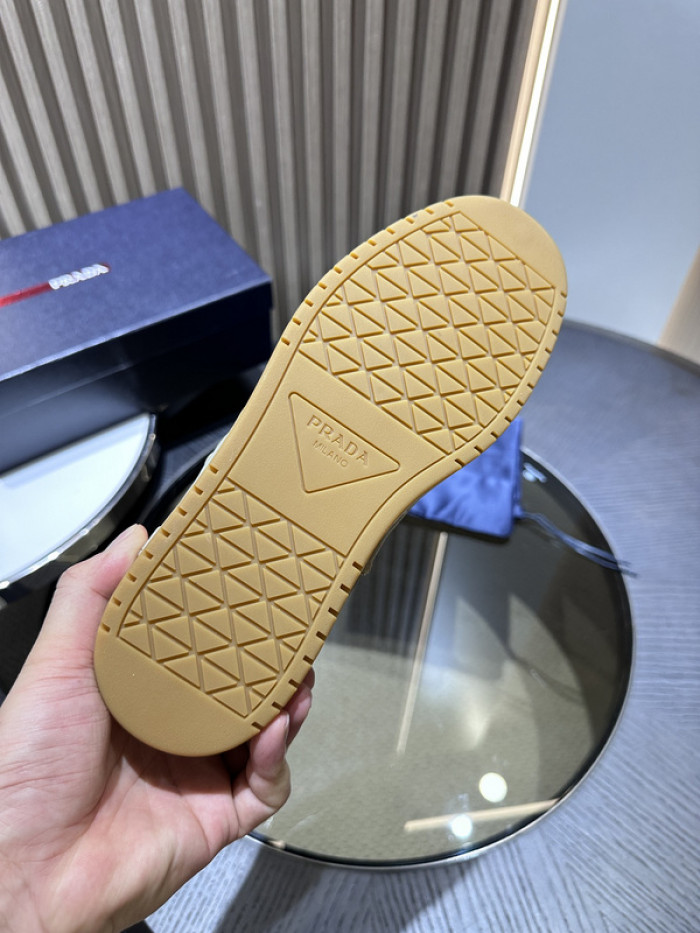 PRDA Sneaker