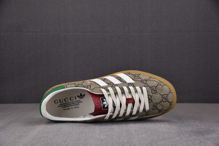 G*u*i x wmns gazelle 