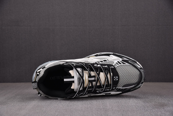 OFF-WHITE BE RIGHT BACK