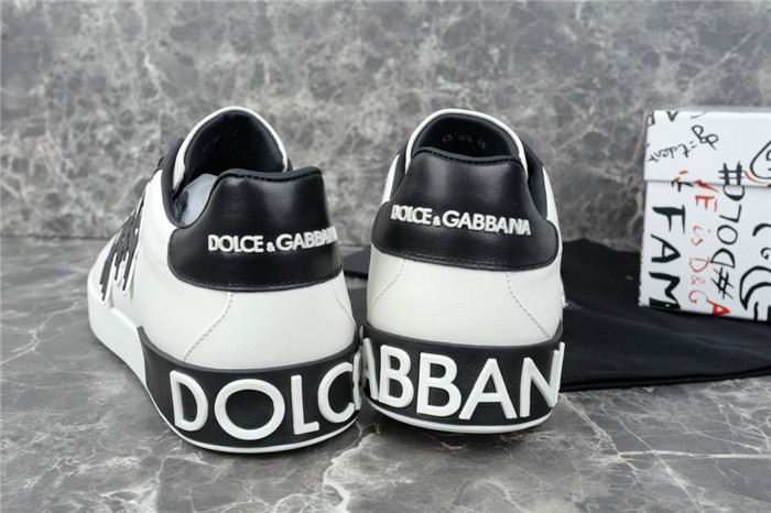 DG SNEAKER