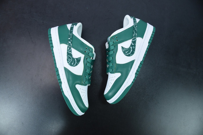 Nike Dunk Low " Green Paisley" DH4401-102