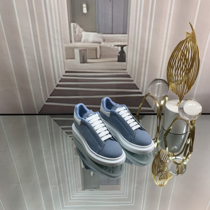 ALEXMQ Sneakers
