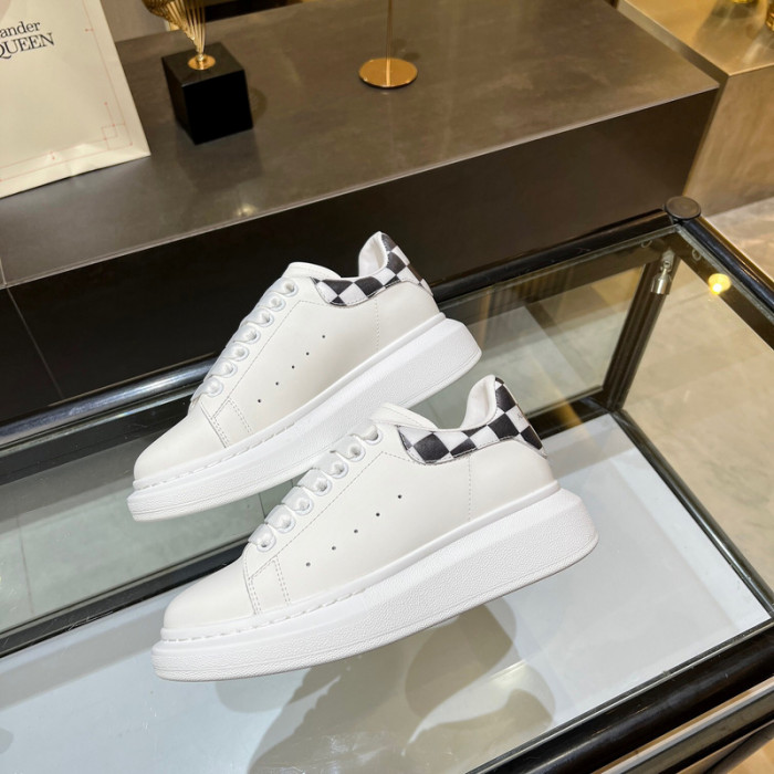 ALEXMQ Sneakers