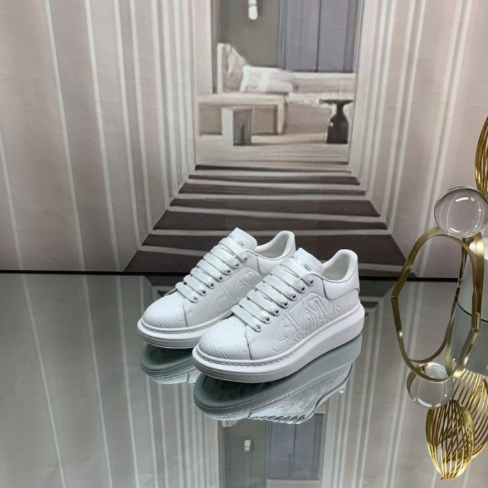 ALEXMQ Sneakers
